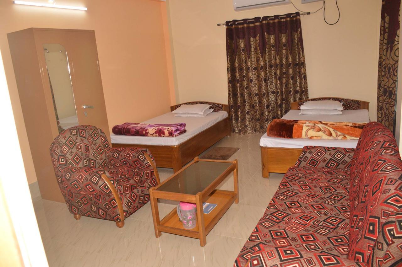 Hotel Kaustav Tezpur Екстер'єр фото