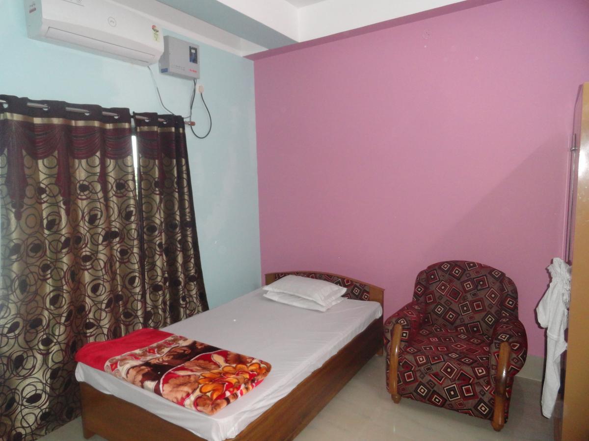 Hotel Kaustav Tezpur Екстер'єр фото